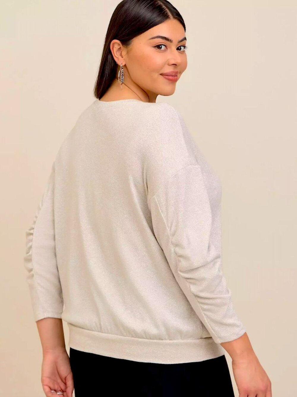 EUC Torrid Silver Sparkle Knit Drop Shoulder Shirred Sleeve Top 2X - Picture 3 of 4